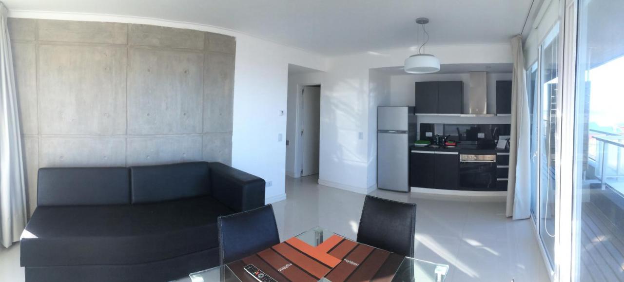 Eighteen Apartments Villa Gesell Exteriör bild